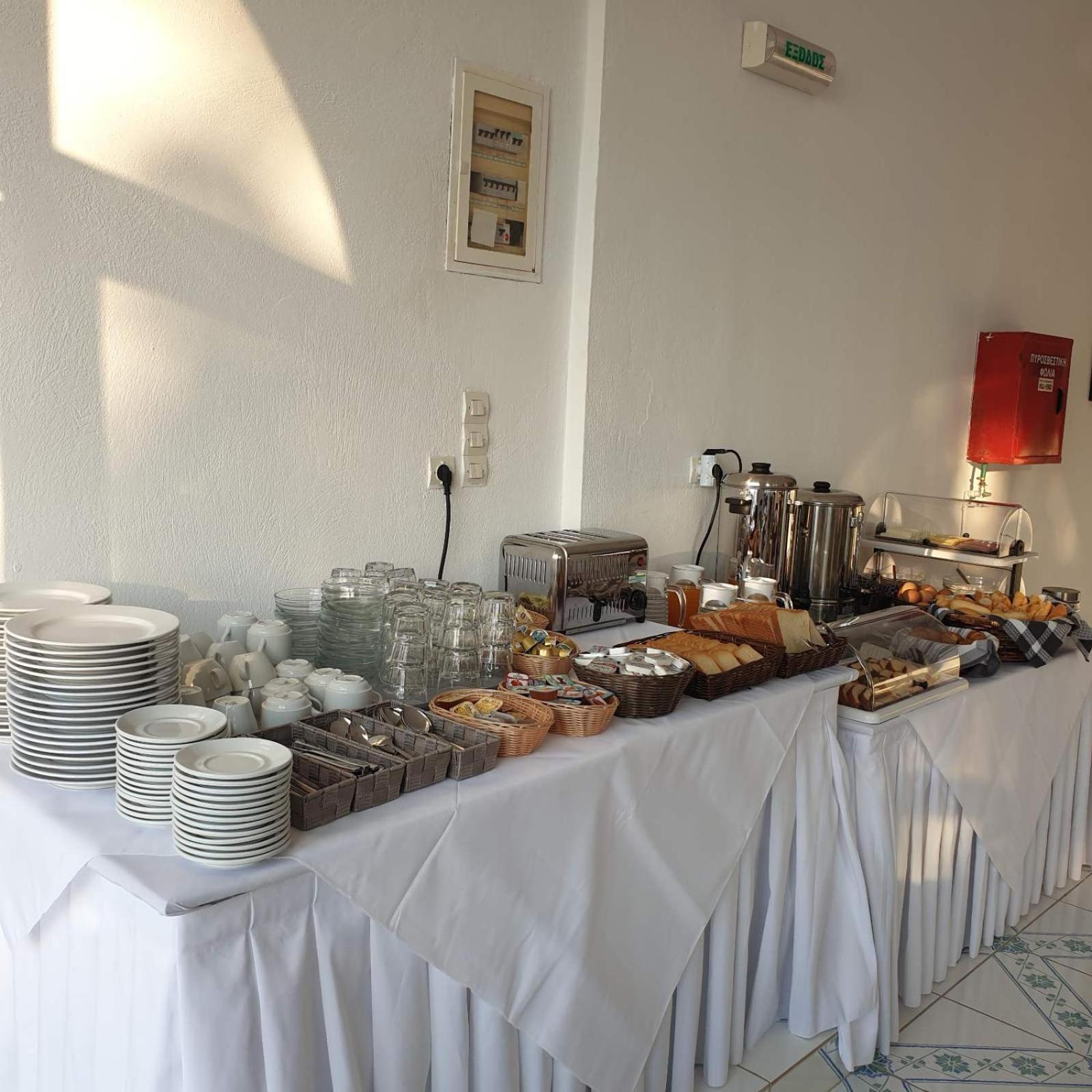 Hotel Athina Грикос Экстерьер фото