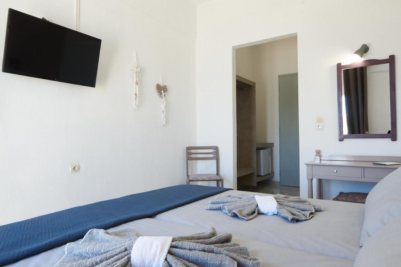 Hotel Athina Грикос Экстерьер фото